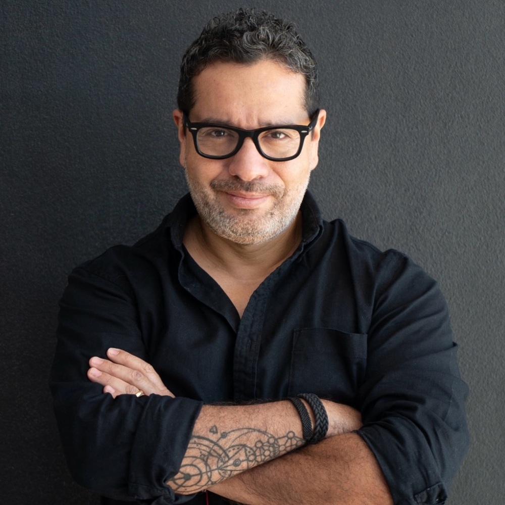 Meet your Posher, Max